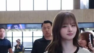 설윤 스포츠브라 (엔믹스)